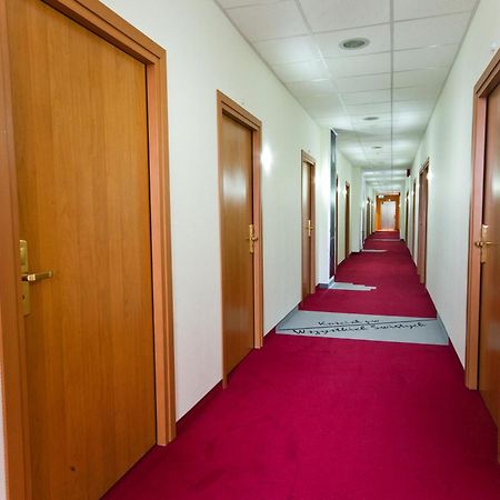 Hotel Malinowski Business Gliwice Phòng bức ảnh