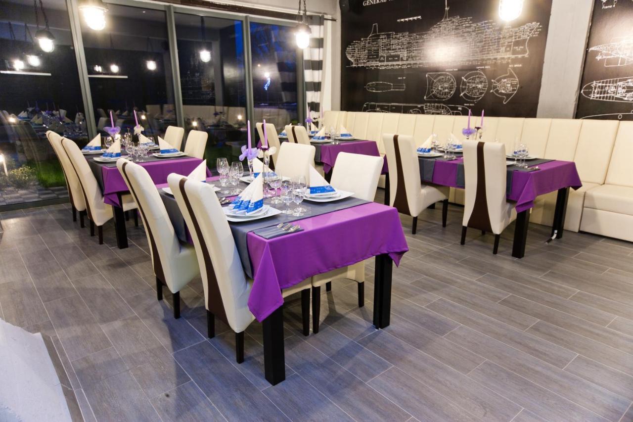 Hotel Malinowski Business Gliwice Ngoại thất bức ảnh