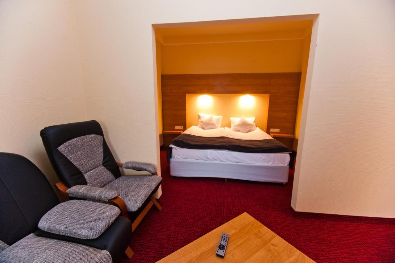 Hotel Malinowski Business Gliwice Ngoại thất bức ảnh